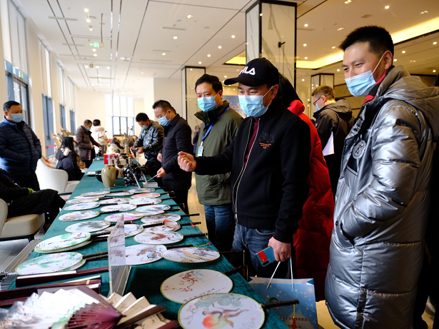 四川省第十一届（冬季）乡村文化旅游节开幕｜150种农旅产品、100余种美食亮相广元曾家山