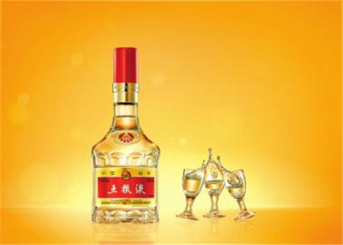 浓香型白酒：中国白酒文化集大成者