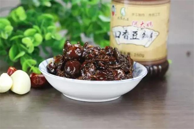 巴中市农业化重点龙头企业——何大妈食品